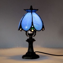 Tiffany Style Desk Lamp...